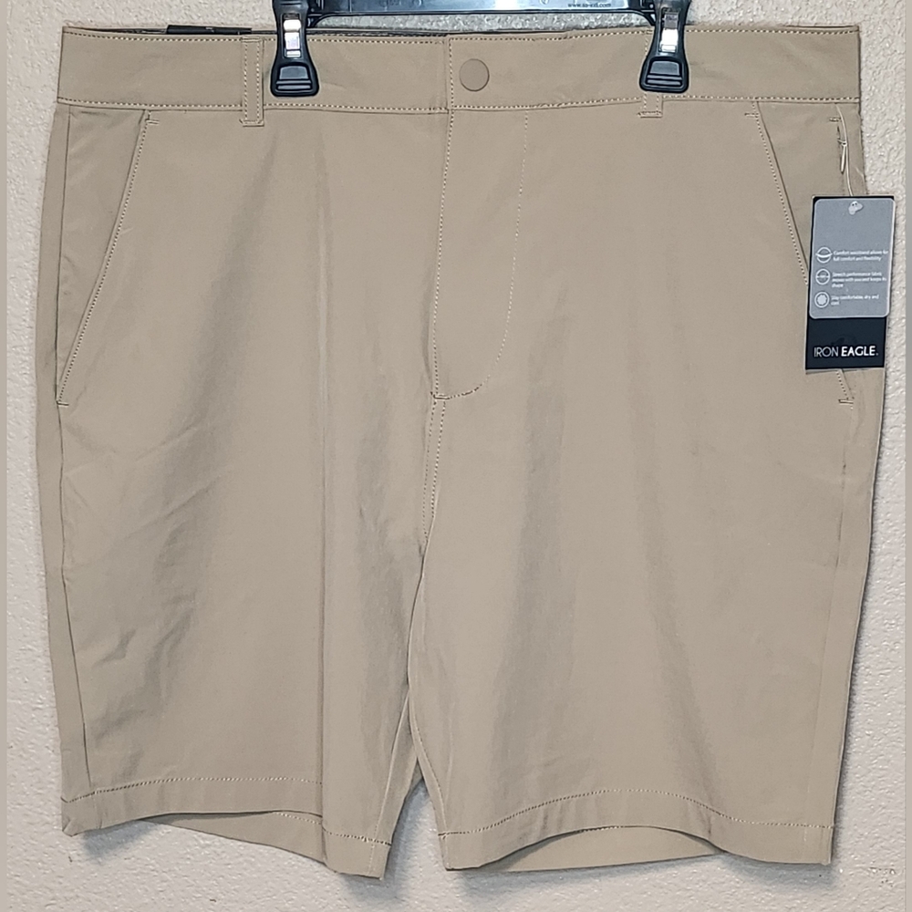 Iron Eagle Men's Sandstone Performance Shorts Size 36